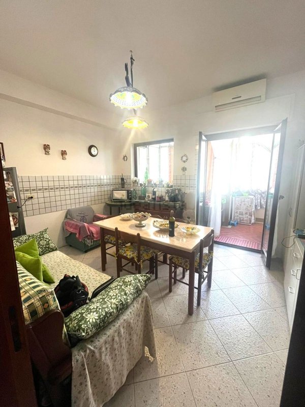 appartamento in vendita ad Aci Sant'Antonio