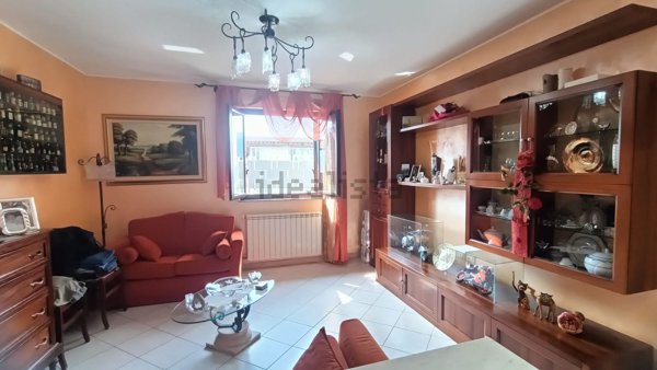 appartamento in vendita ad Aci Sant'Antonio