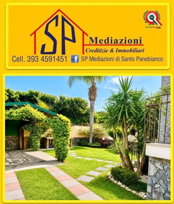 casa indipendente in vendita ad Aci Sant'Antonio