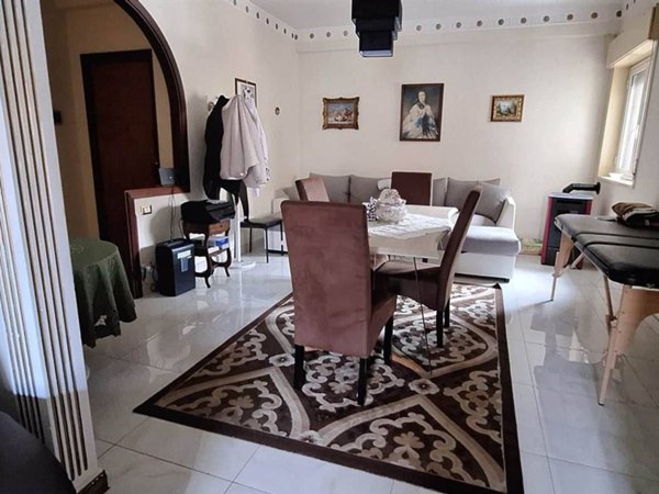 appartamento in vendita ad Aci Sant'Antonio
