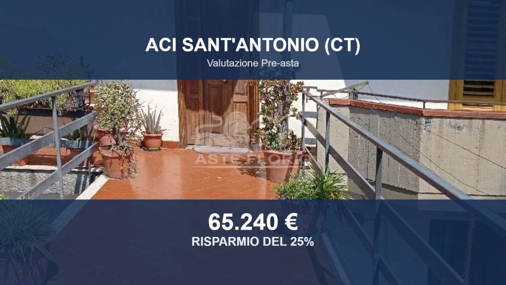 appartamento in vendita ad Aci Sant'Antonio in zona Lavina