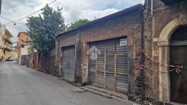 villetta a schiera in vendita ad Aci Sant'Antonio in zona Lavina