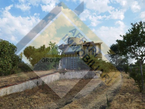 casa indipendente in vendita ad Aci Sant'Antonio in zona Lavinaio
