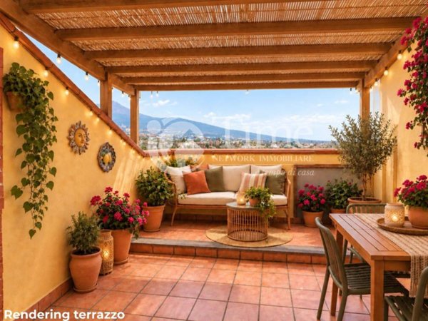 appartamento in vendita ad Aci Sant'Antonio in zona Lavina