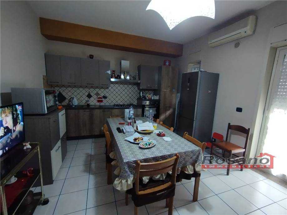 appartamento in vendita ad Adrano