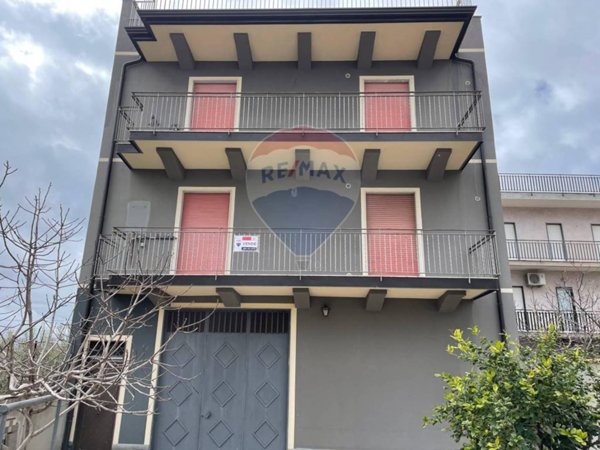 appartamento in vendita ad Adrano