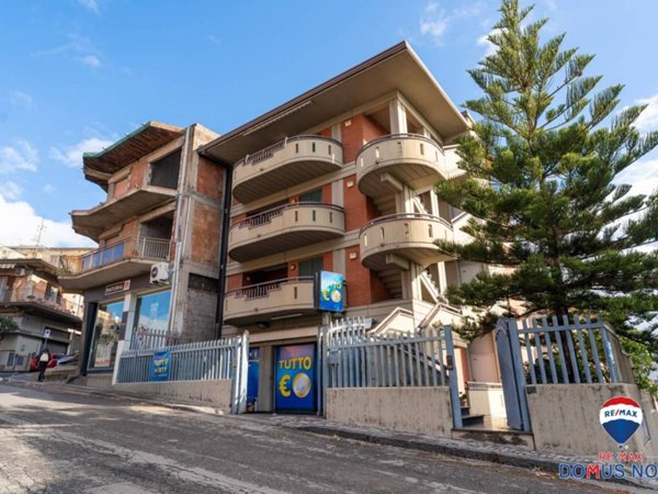 appartamento in vendita ad Adrano