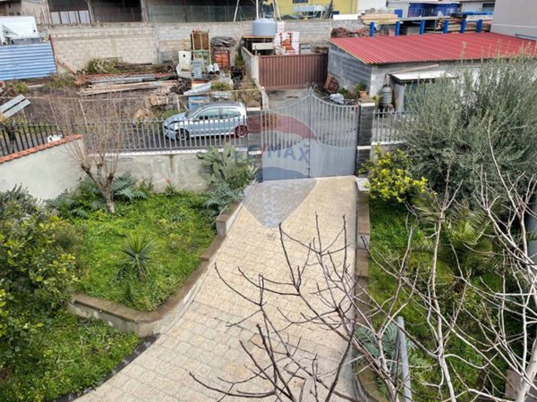 appartamento in vendita ad Adrano