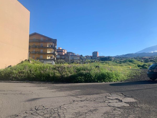 terreno agricolo in vendita ad Adrano