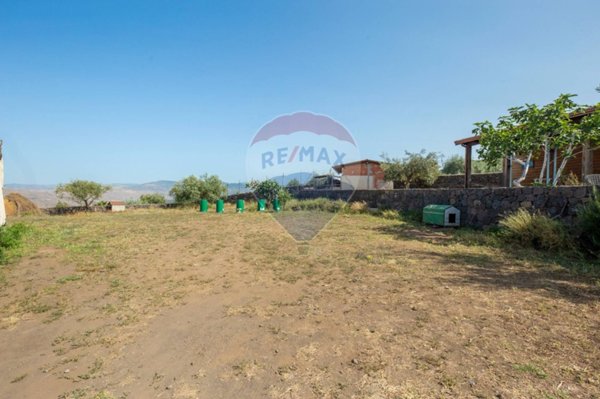 terreno agricolo in vendita ad Adrano