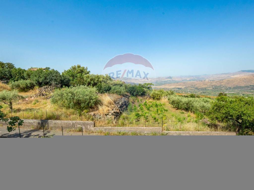 terreno agricolo in vendita ad Adrano