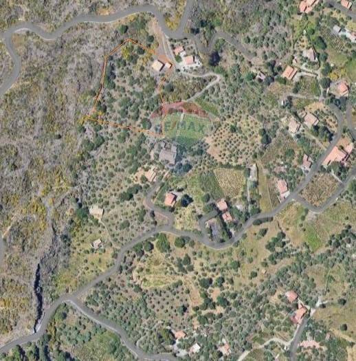 casa indipendente in vendita ad Adrano