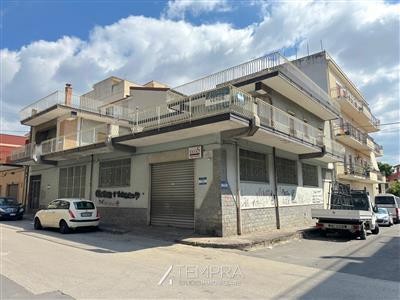 appartamento in vendita ad Adrano