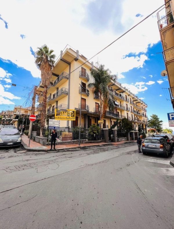 appartamento in vendita ad Adrano