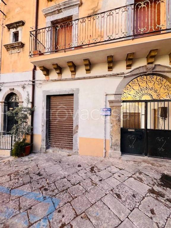 monolocale in vendita ad Adrano