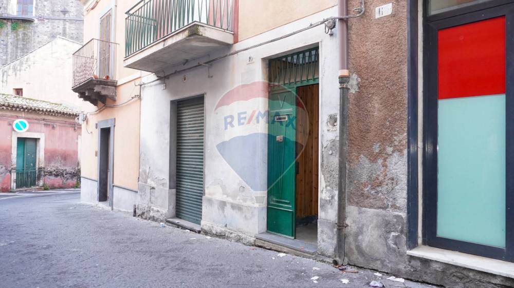 appartamento in vendita ad Adrano