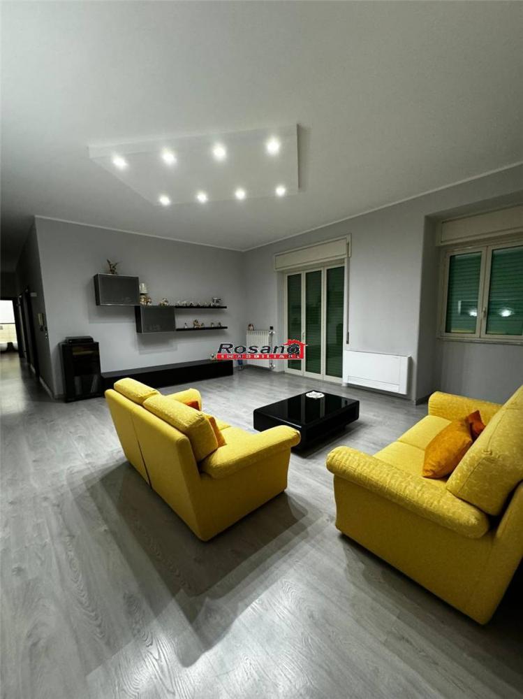 appartamento in vendita ad Adrano