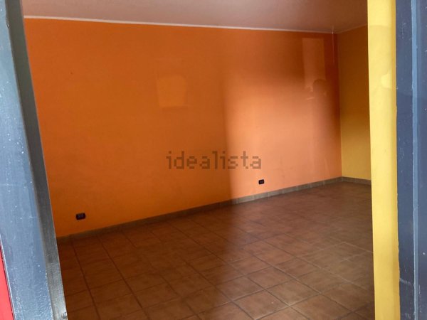 capannone in vendita ad Adrano