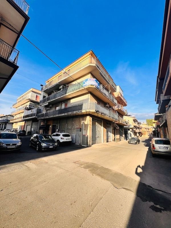 appartamento in vendita ad Adrano