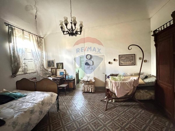 appartamento in vendita ad Adrano