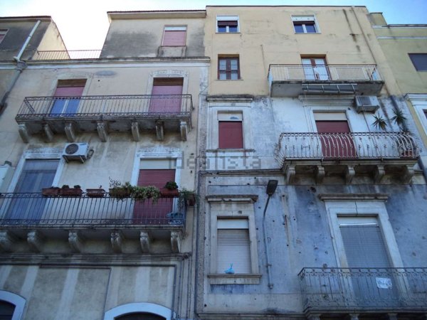 appartamento in vendita ad Adrano