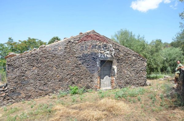 casale in vendita ad Adrano