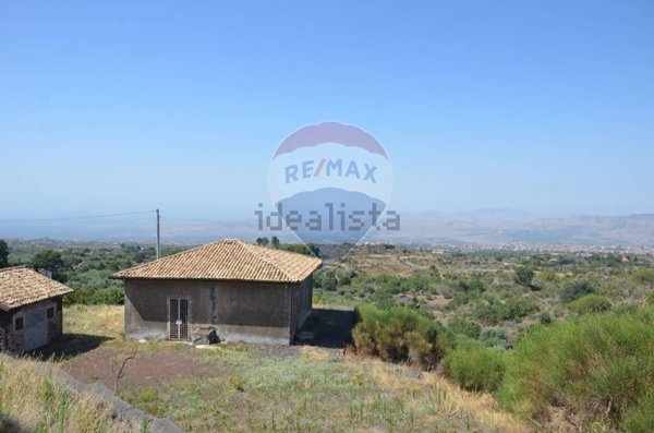 casale in vendita ad Adrano