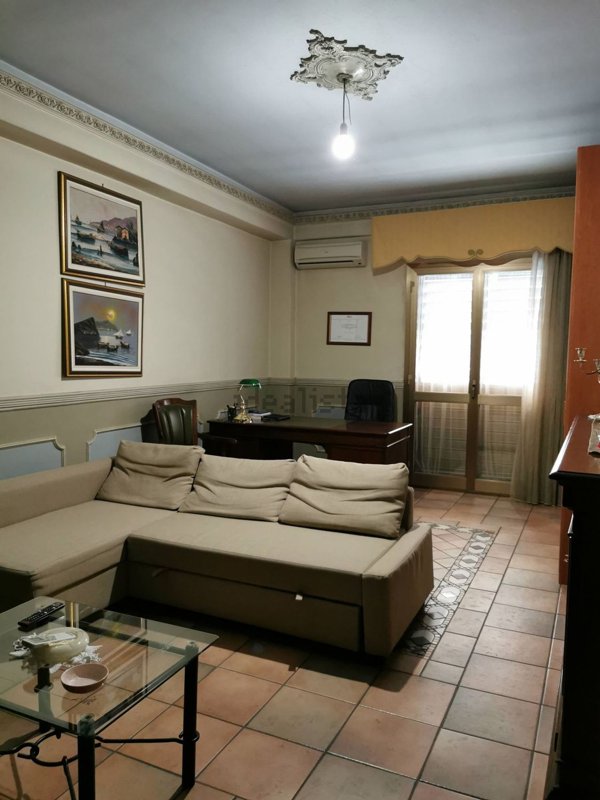 appartamento in vendita ad Adrano