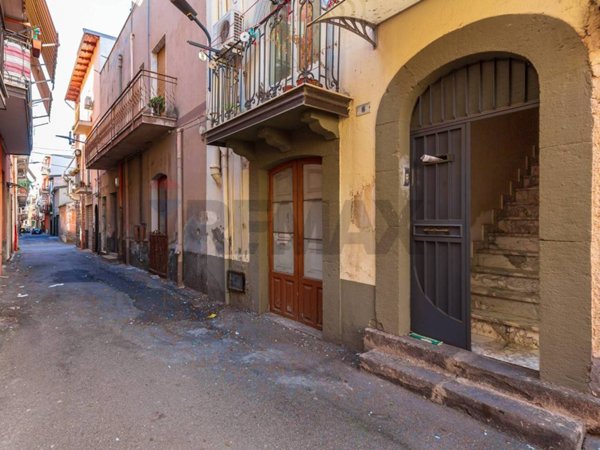 appartamento in vendita ad Adrano