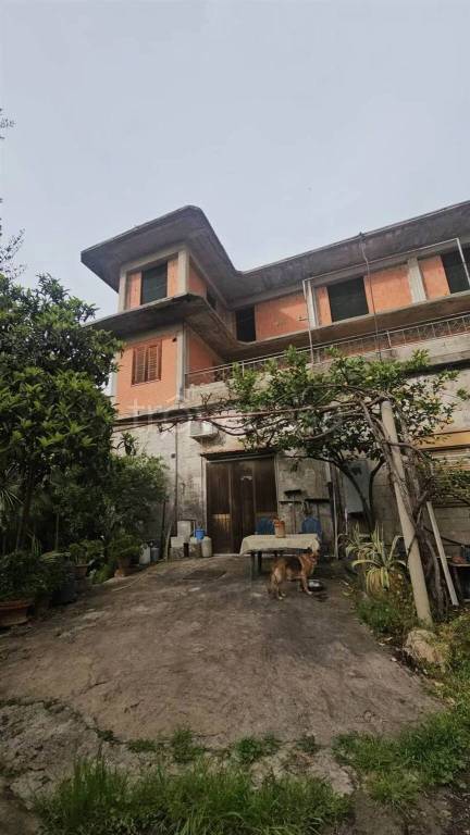 appartamento in vendita ad Adrano