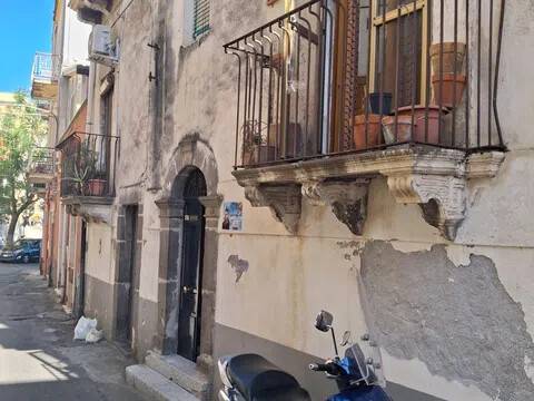 appartamento in vendita ad Adrano