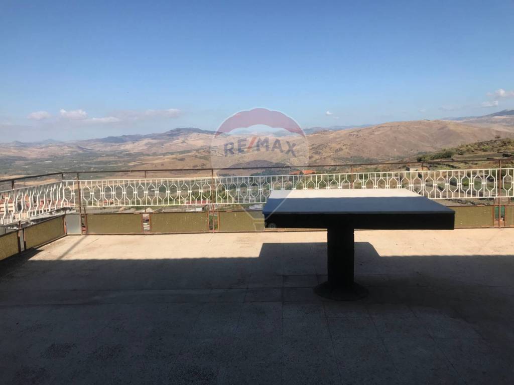 appartamento in vendita ad Adrano