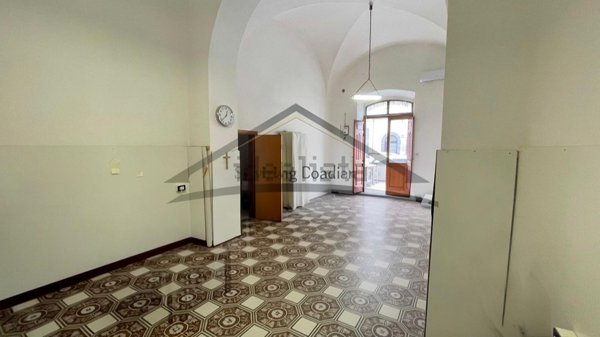 ufficio in vendita ad Adrano