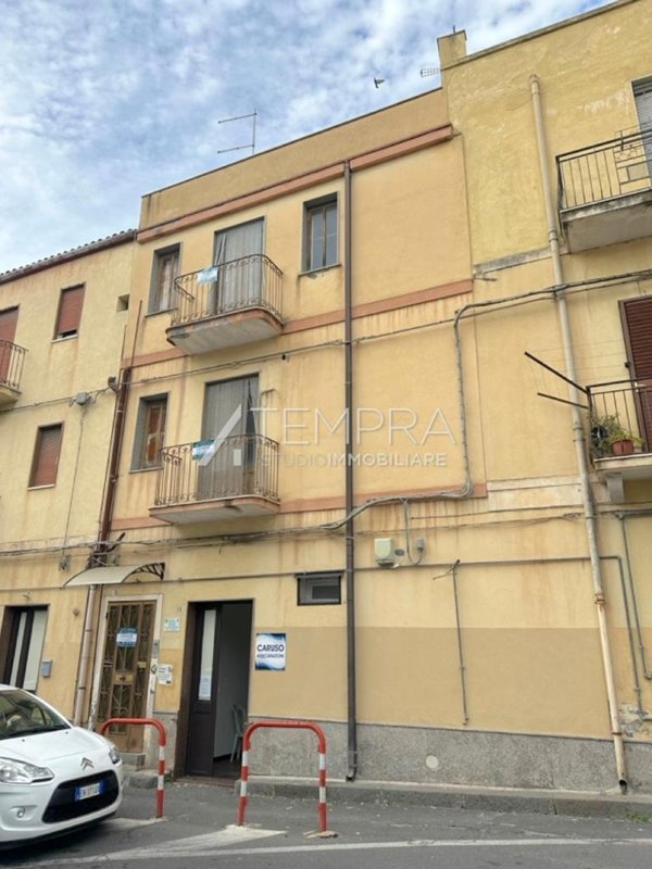 appartamento in vendita ad Adrano