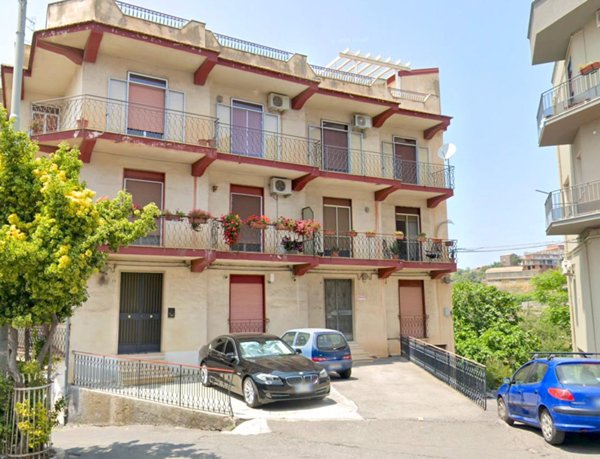 appartamento in vendita ad Adrano