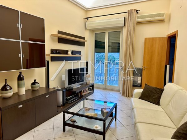 casa indipendente in vendita ad Adrano