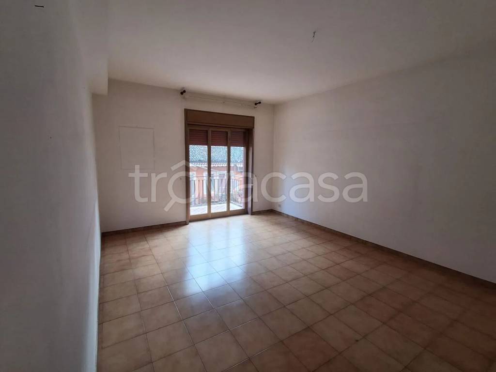 appartamento in vendita ad Adrano