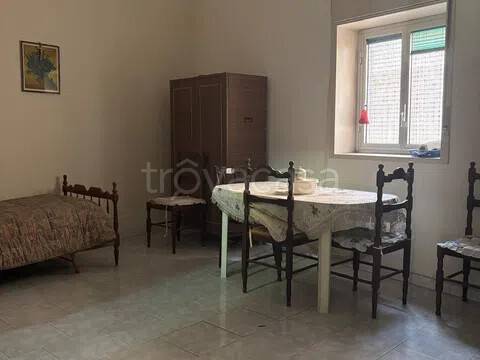 casa indipendente in vendita ad Adrano