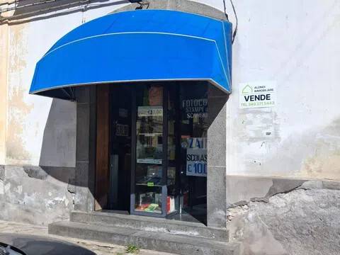 negozio in vendita ad Adrano