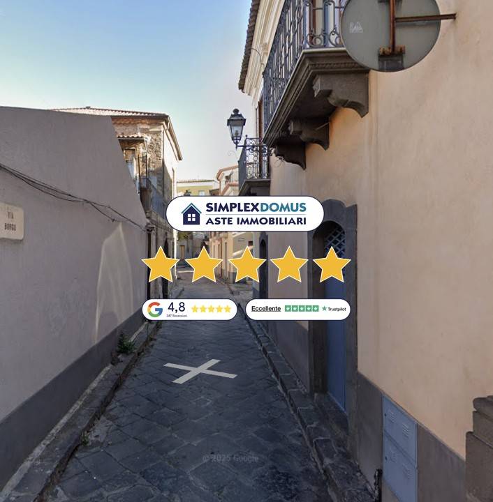 casa indipendente in vendita ad Adrano