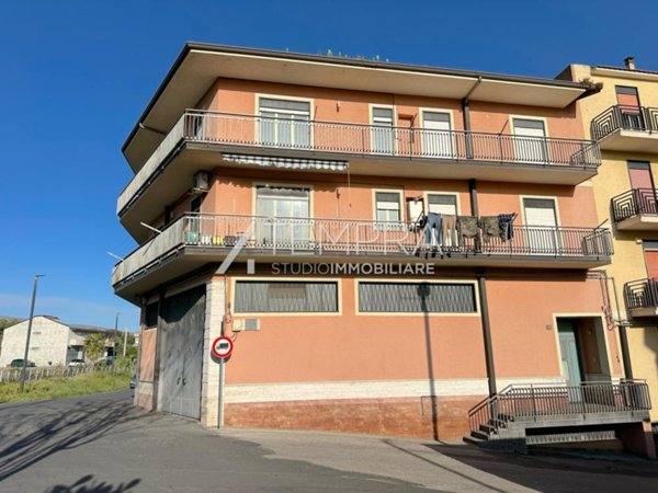 appartamento in vendita ad Adrano