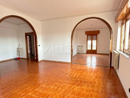 appartamento in vendita ad Adrano