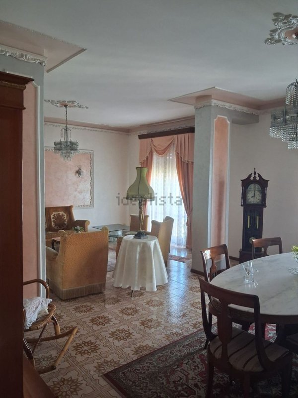 appartamento in vendita ad Adrano