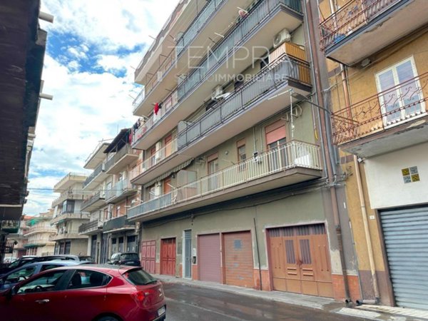 appartamento in vendita ad Adrano