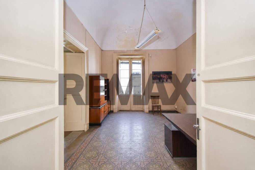 casa indipendente in vendita ad Adrano
