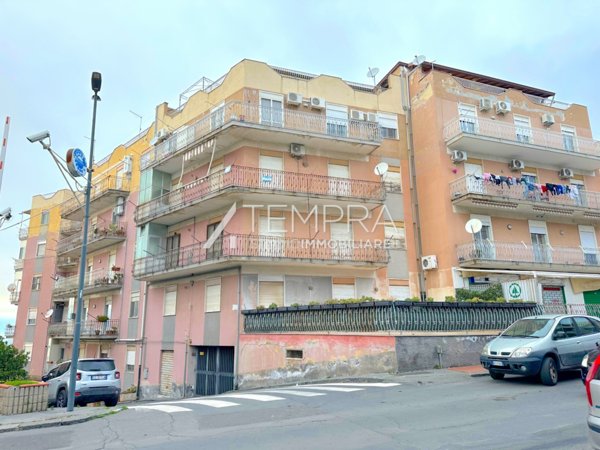 appartamento in vendita ad Adrano