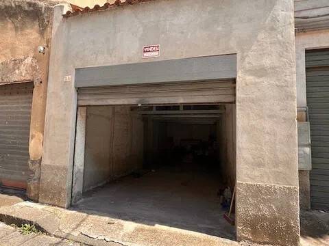 box auto in vendita ad Adrano