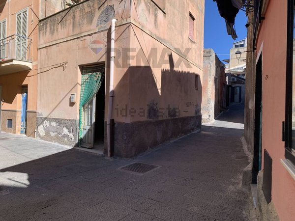casa indipendente in vendita ad Adrano