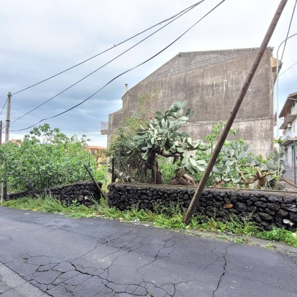 casa indipendente in vendita a Belpasso