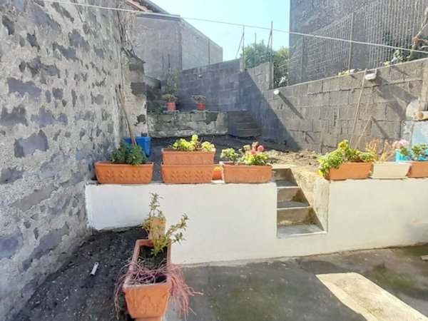 casa indipendente in vendita a Belpasso